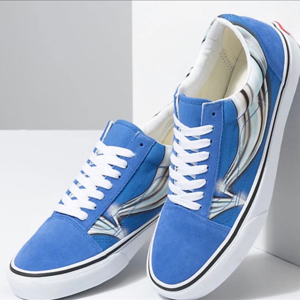 Vans Warp Old Skool Nebulas Blue/Chrome Women’s 8/6.5 Men